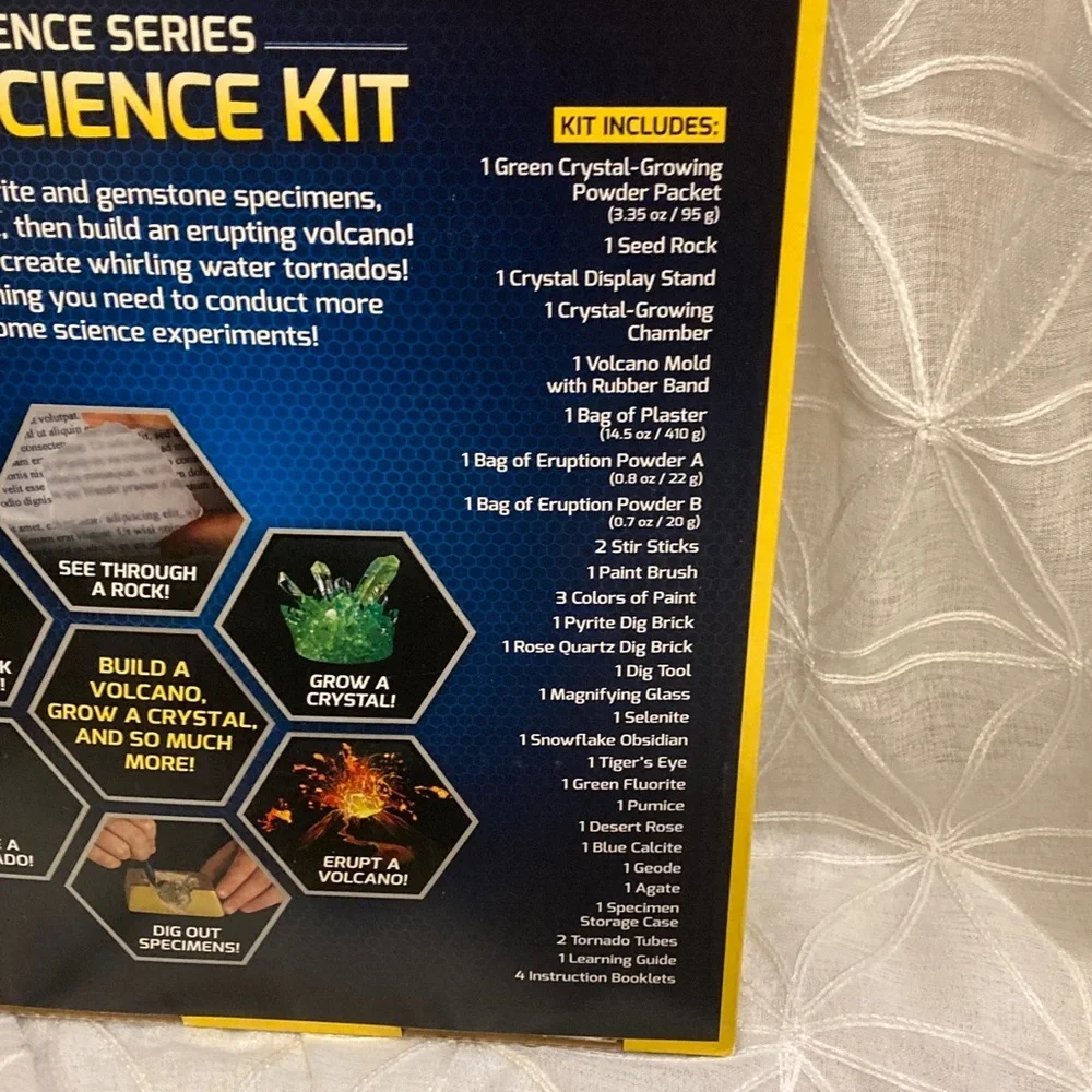 National Geographic Earth Science Kit - Picture 5 of 8